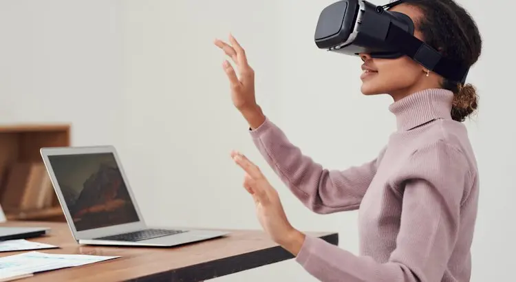woman-using-virtual-reality-VR-goggles